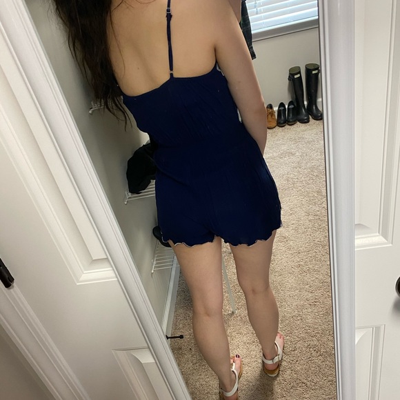 Adorable Blue Romper - Picture 3 of 4
